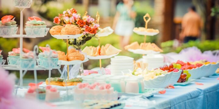 5 Amazing Wedding Favour Ideas Your Guests Will Love